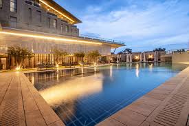 Alisa Hotel, Tema